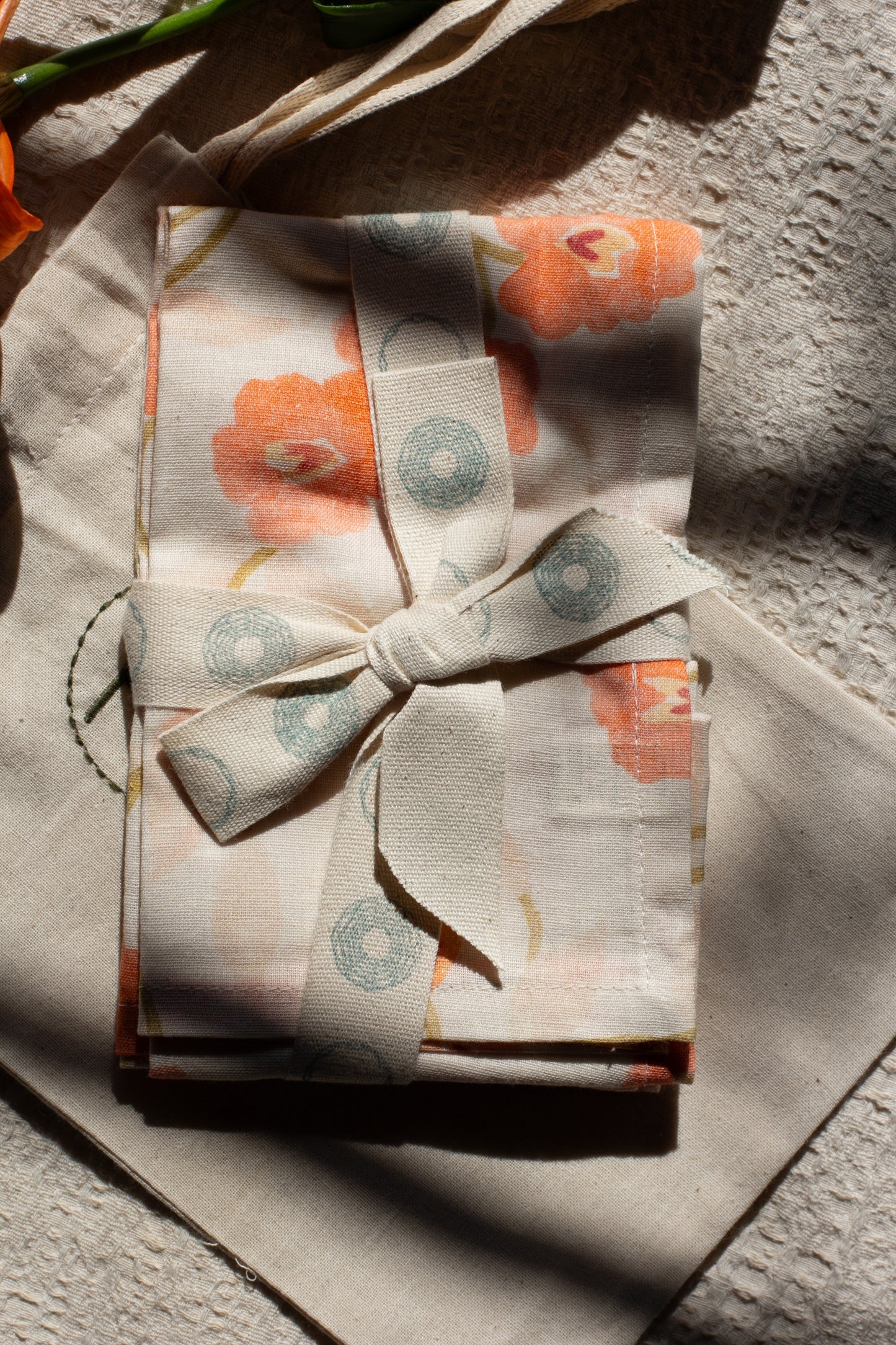 Set Of 2 - Mimo Flower Cotton Napkin