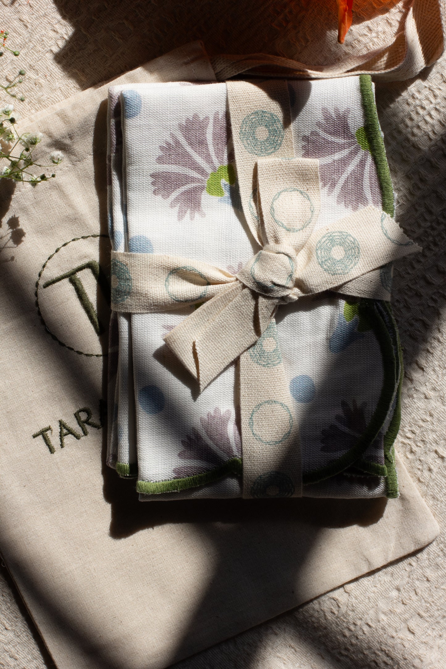 Set Of 2 - Raahat Buds Mauve Cotton Napkin