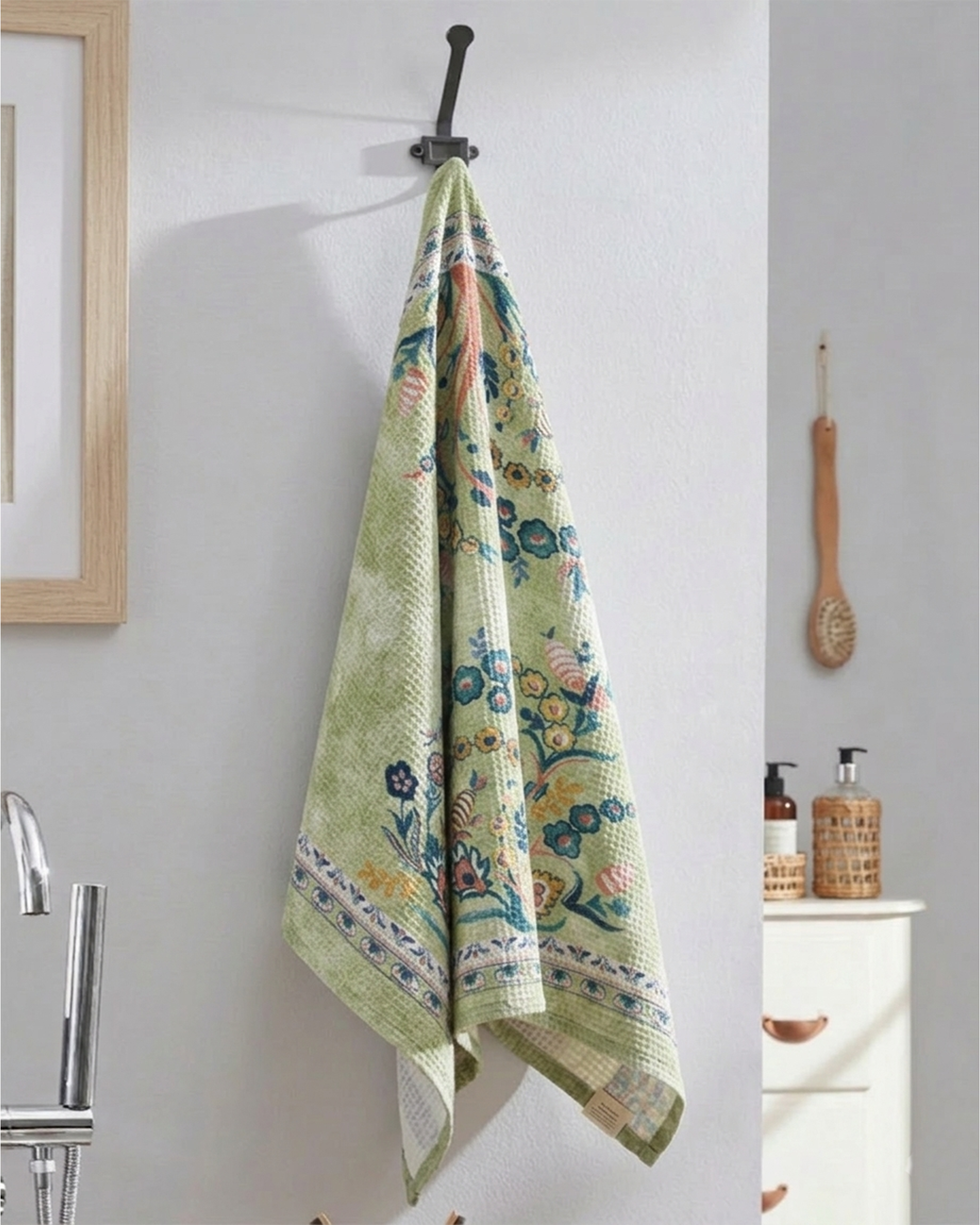 Khwaab Green Cotton Bath Towel - detail shot