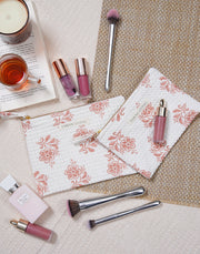 Ayna  Waffle Pouch With PVC Lining