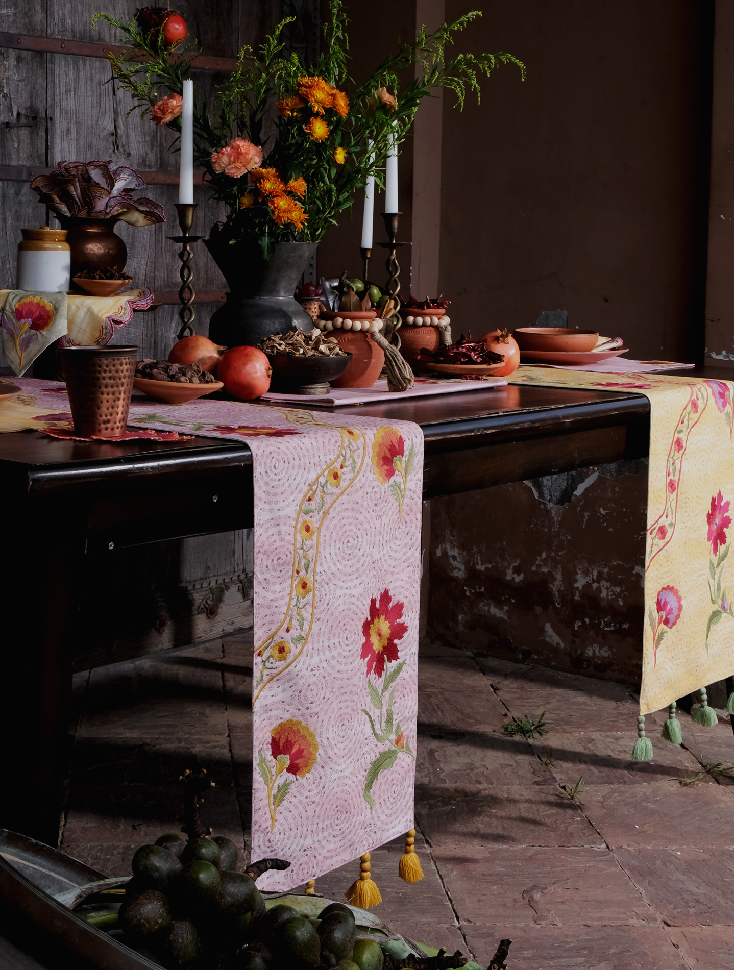 Rahat Mauve Embroidered Table Runner - 13"X72"