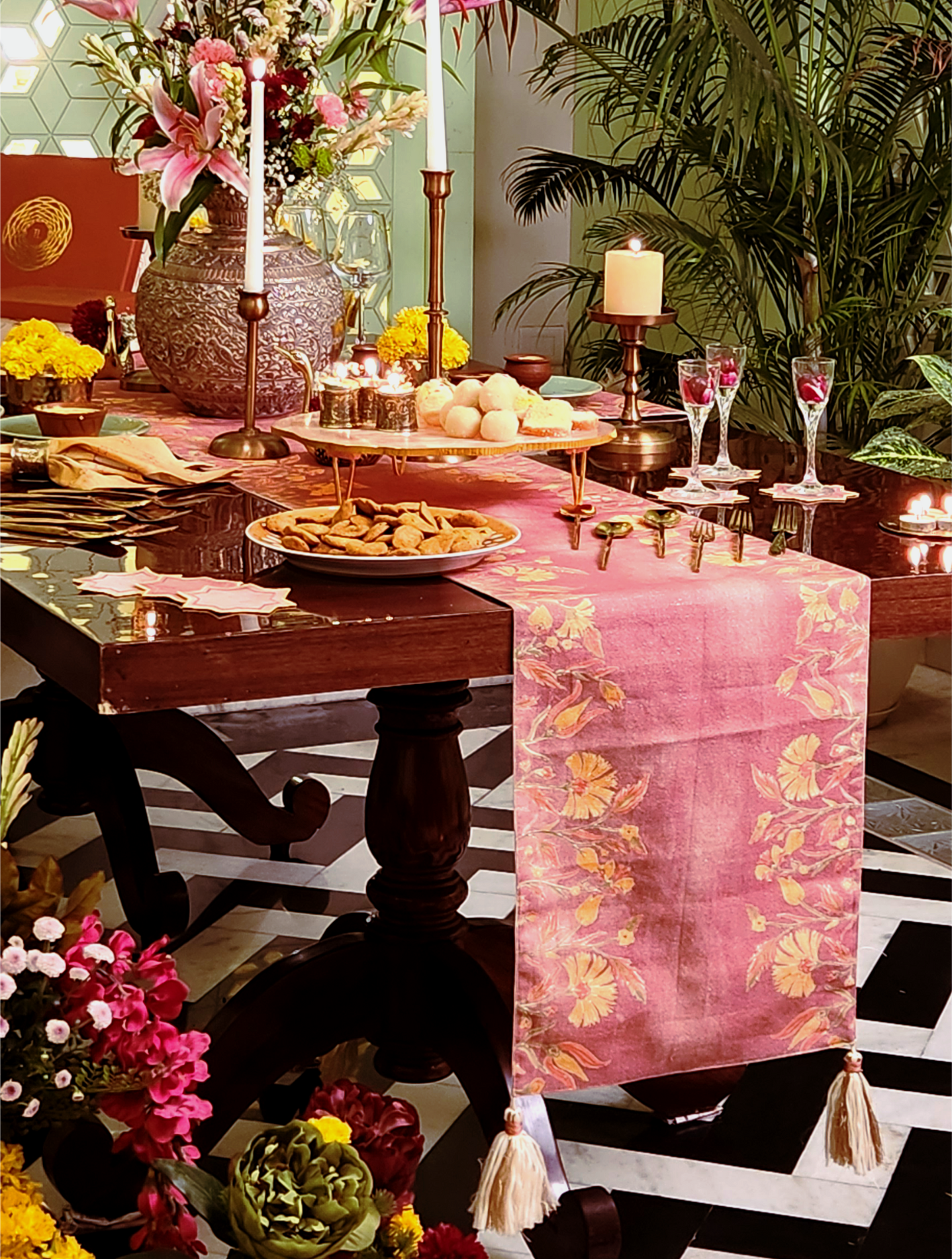 Miyana Dusty Rose Shimmery Printed Table Runner - 14"X72"