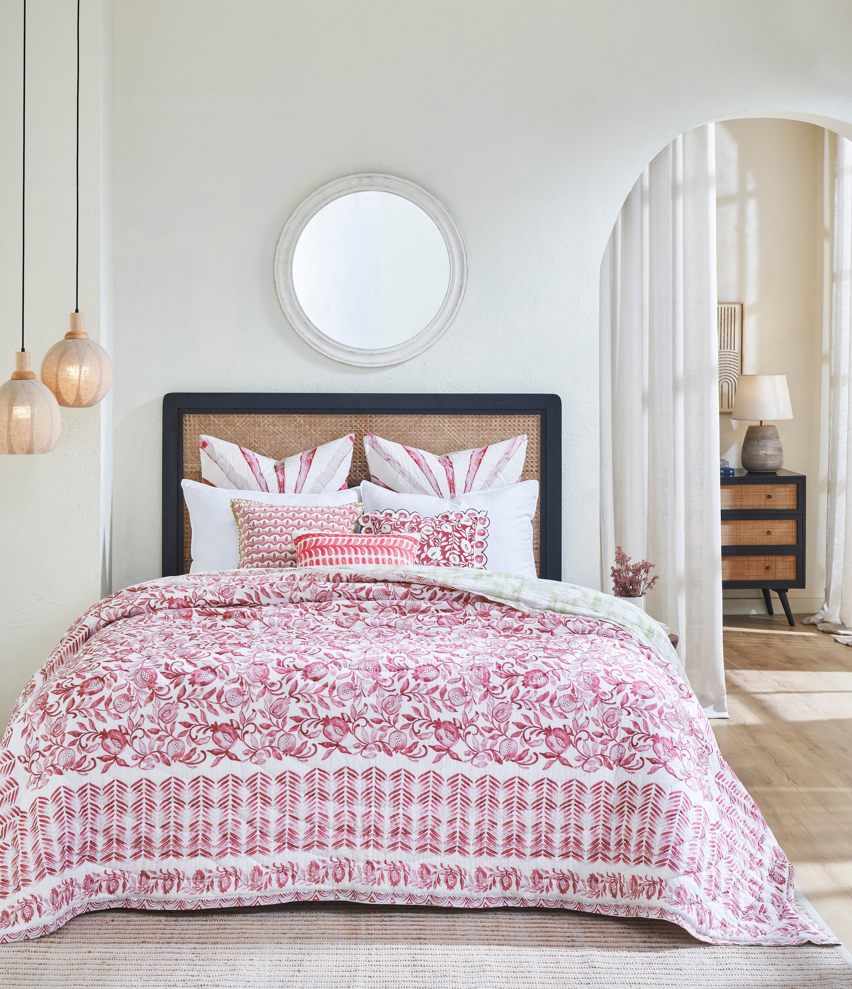 Ayna Red Cotton Quilt